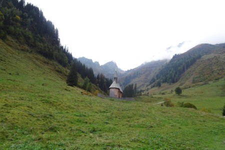 Wanderung mit Maria zur Aigenalm