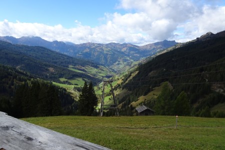 Wanderung mit Maria zur Loosb&uuml;helalm und Wei&szlig;alm